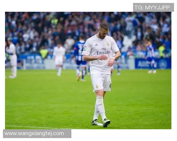 皇马官方宣布续约本泽马合同至2023年,将成球队传奇 皇马官方宣布续约本泽马合同至2023年,将成球队传奇