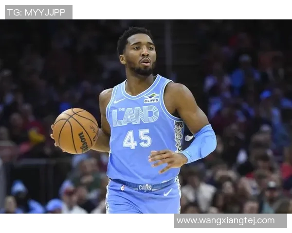 美国男篮力挫西班牙队夺奥运金牌，杜兰特砍38分成最大功臣