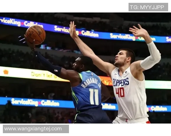 小牛队新核心霍尔泽斯基发挥抢眼，能否带领球队杀入季后赛？