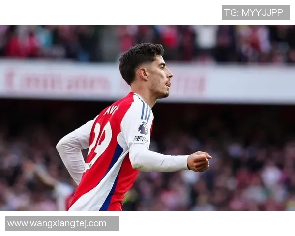 南安普顿迎战阿森纳：英超中游球队的巅峰对决