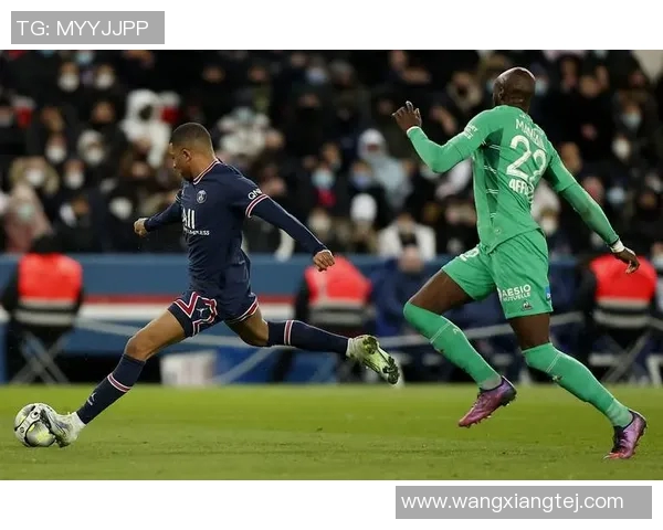 法甲巴黎圣日耳曼豪取7连胜，梅开二度的姆巴佩又一次证明自己的超级实力