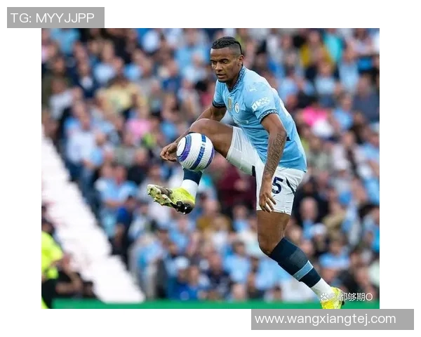 国米防线岌岌可危！5名防守核心或将离队引发球迷担忧